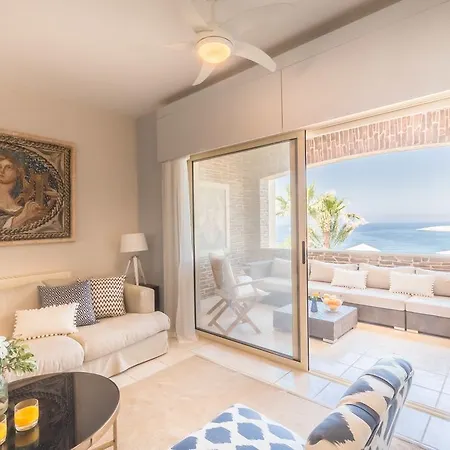 Villa Ella Coral Bay